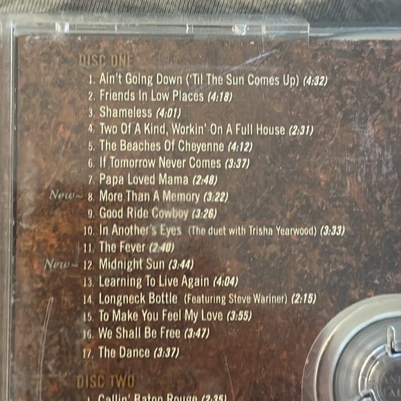 Garth Brooks the Ultimate Hits 3 disc Set - Picture 13 of 16